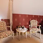 Le Petit Manoir 4*