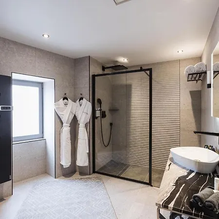 Hotel Le Petit Manoir Sarlat