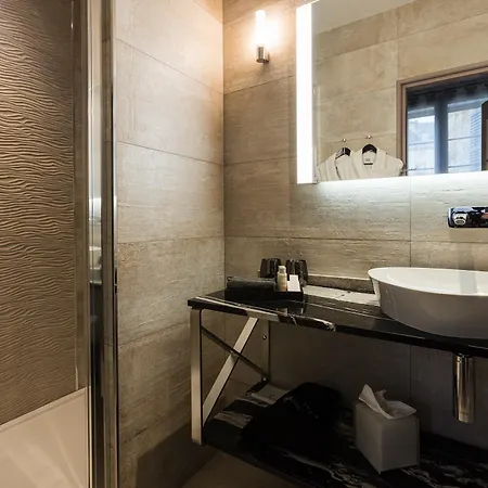 Le Petit Manoir 4* Sarlat