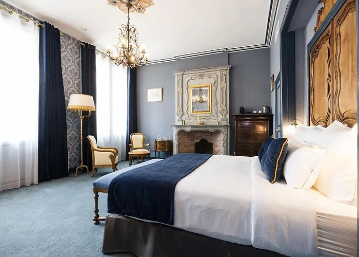 Hotel Le Petit Manoir