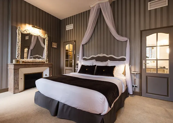 Hotel Le Petit Manoir